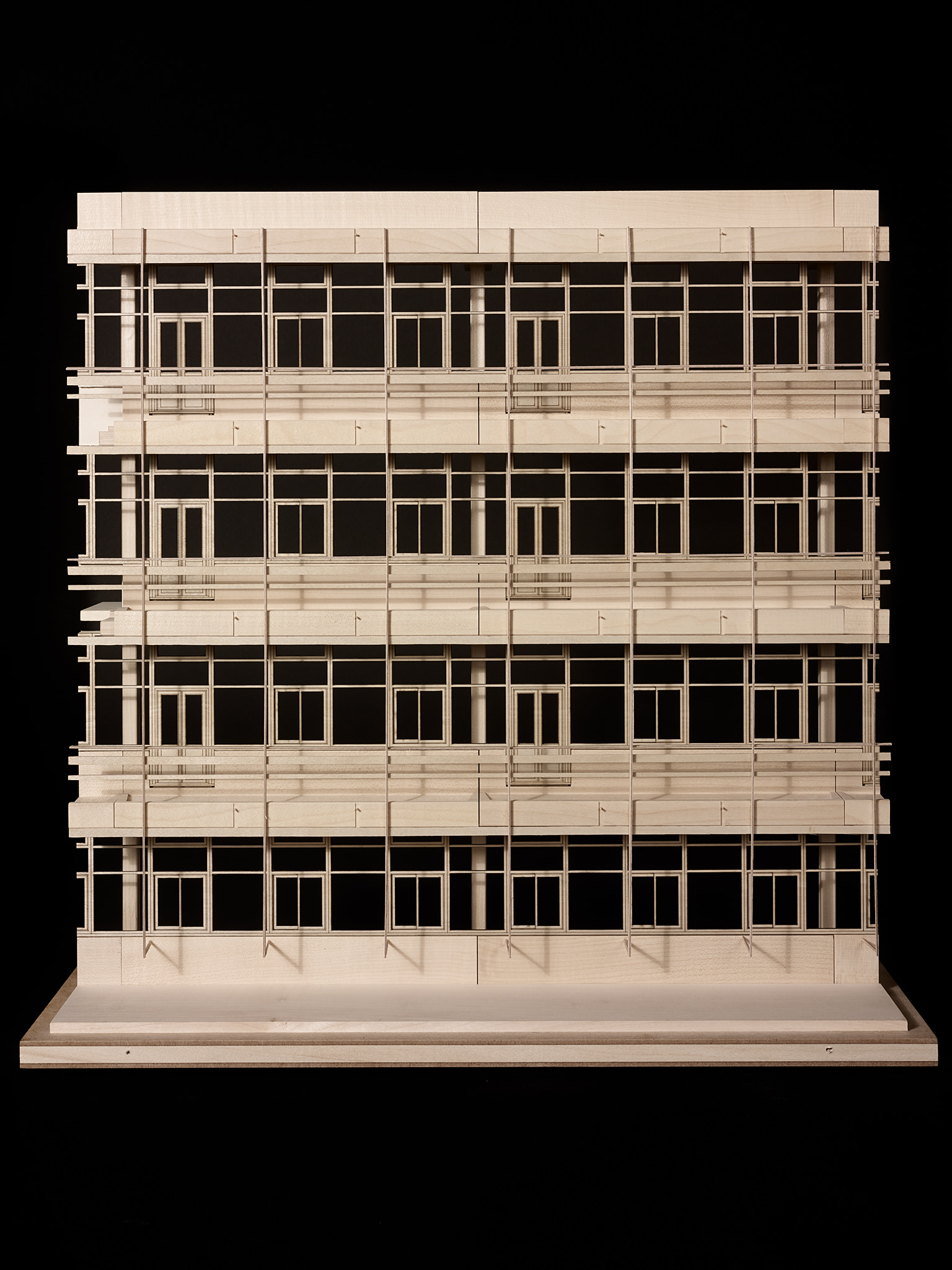 Maquettes Concours Renovation Amphipôle
